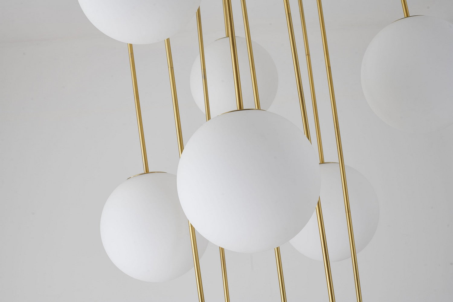 Uptown 11 Light Chandelier