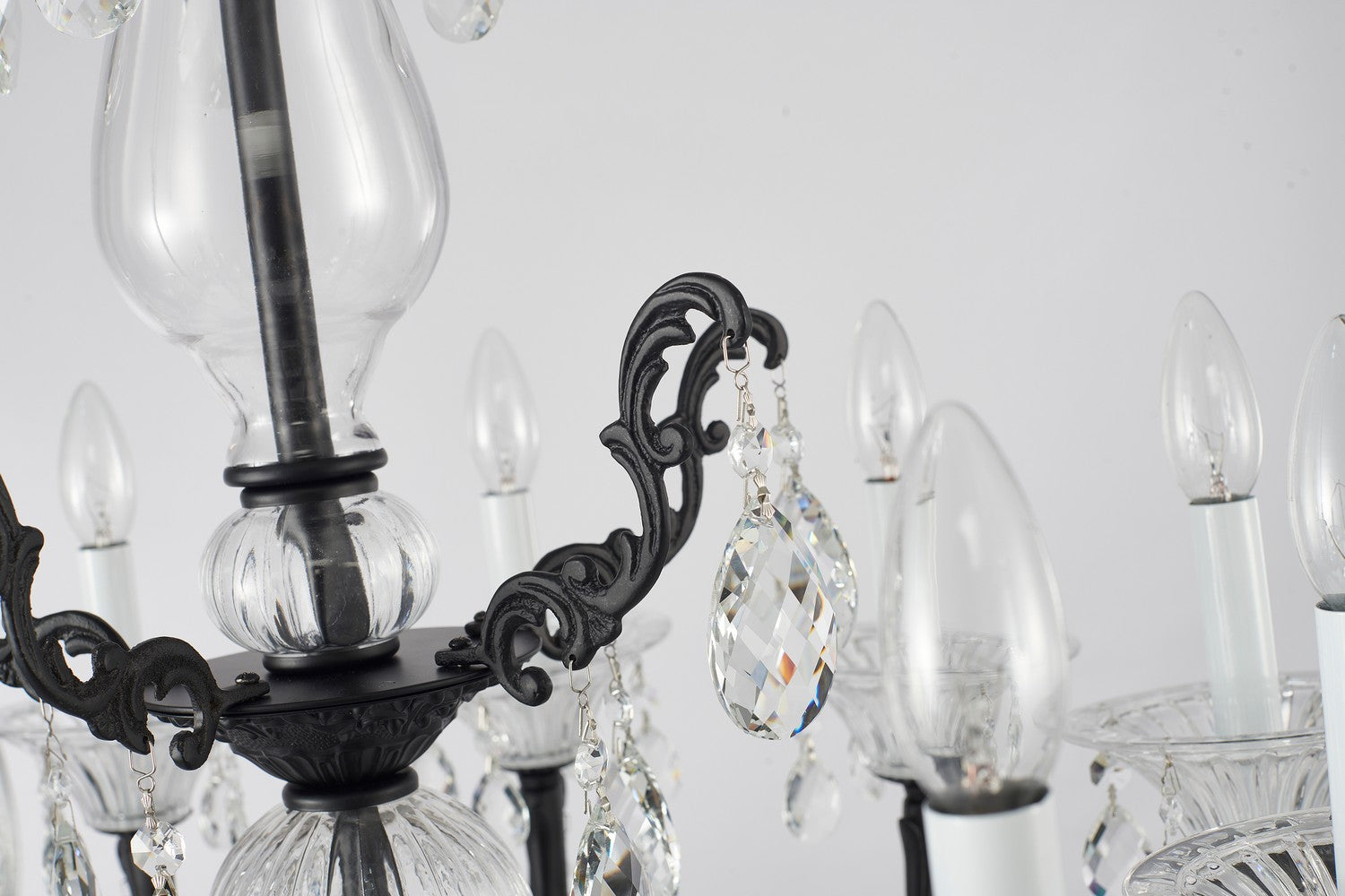 Bilimora Ten Light Chandelier