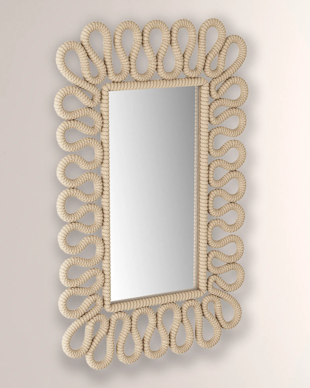 Kai Mirror