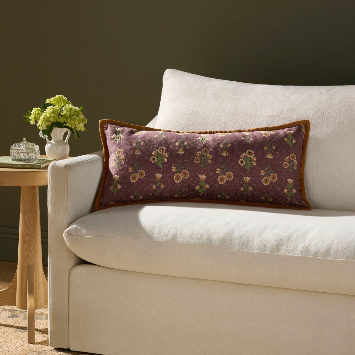 Posie Pillow, Chris Loves Julia x Loloi