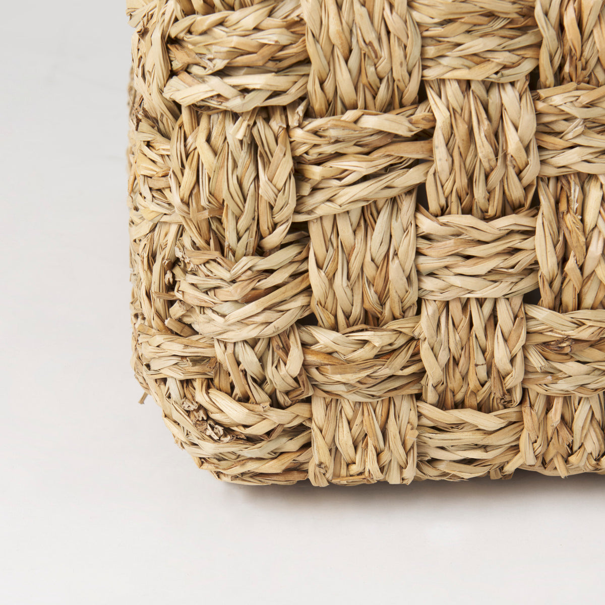 Hannah Seagrass Ottoman