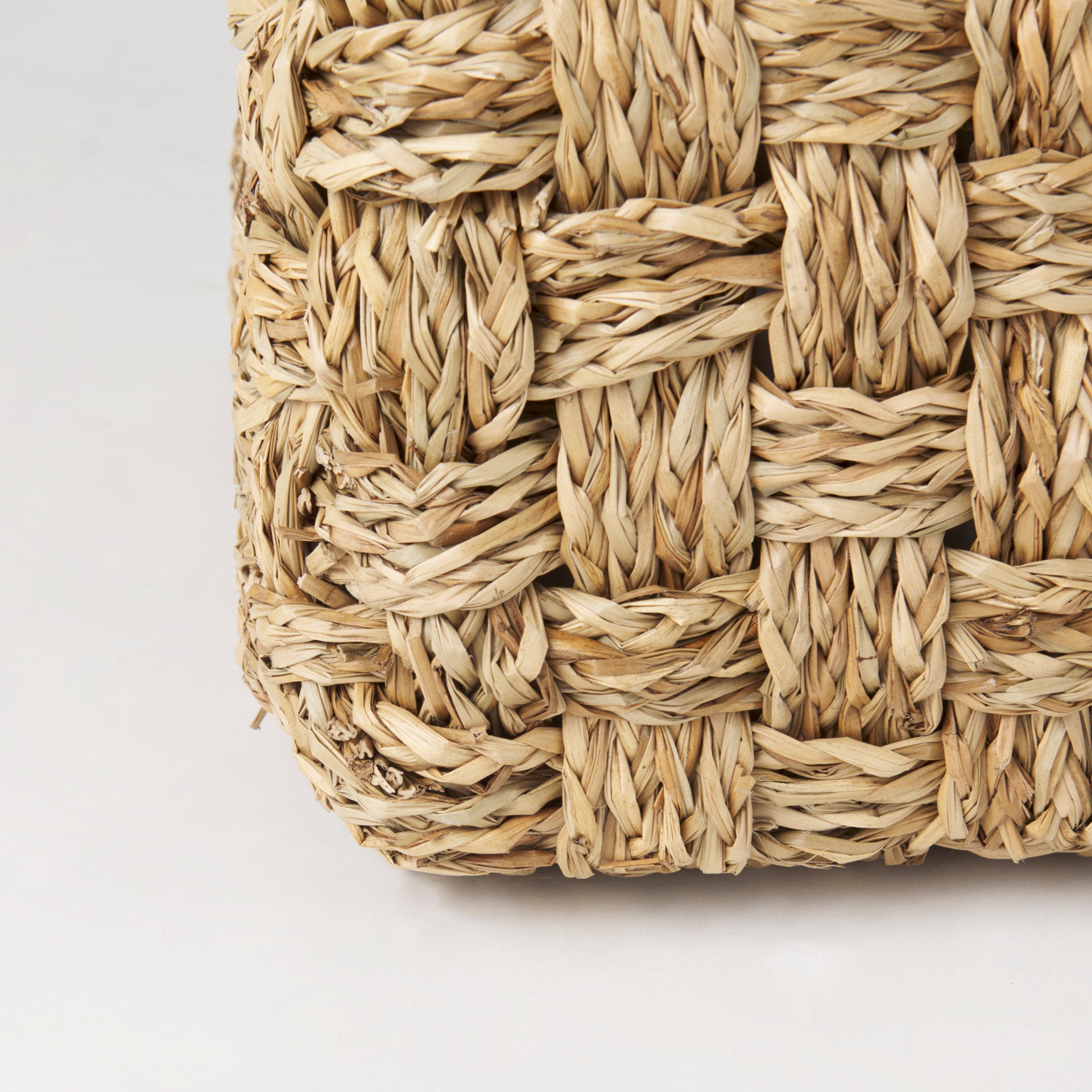 Hannah Seagrass Ottoman