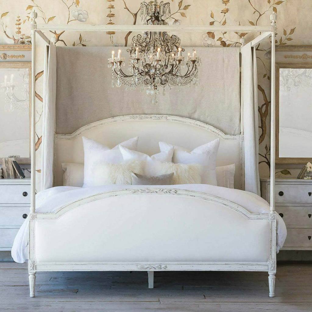 Lillian Canopy Bed - Queen