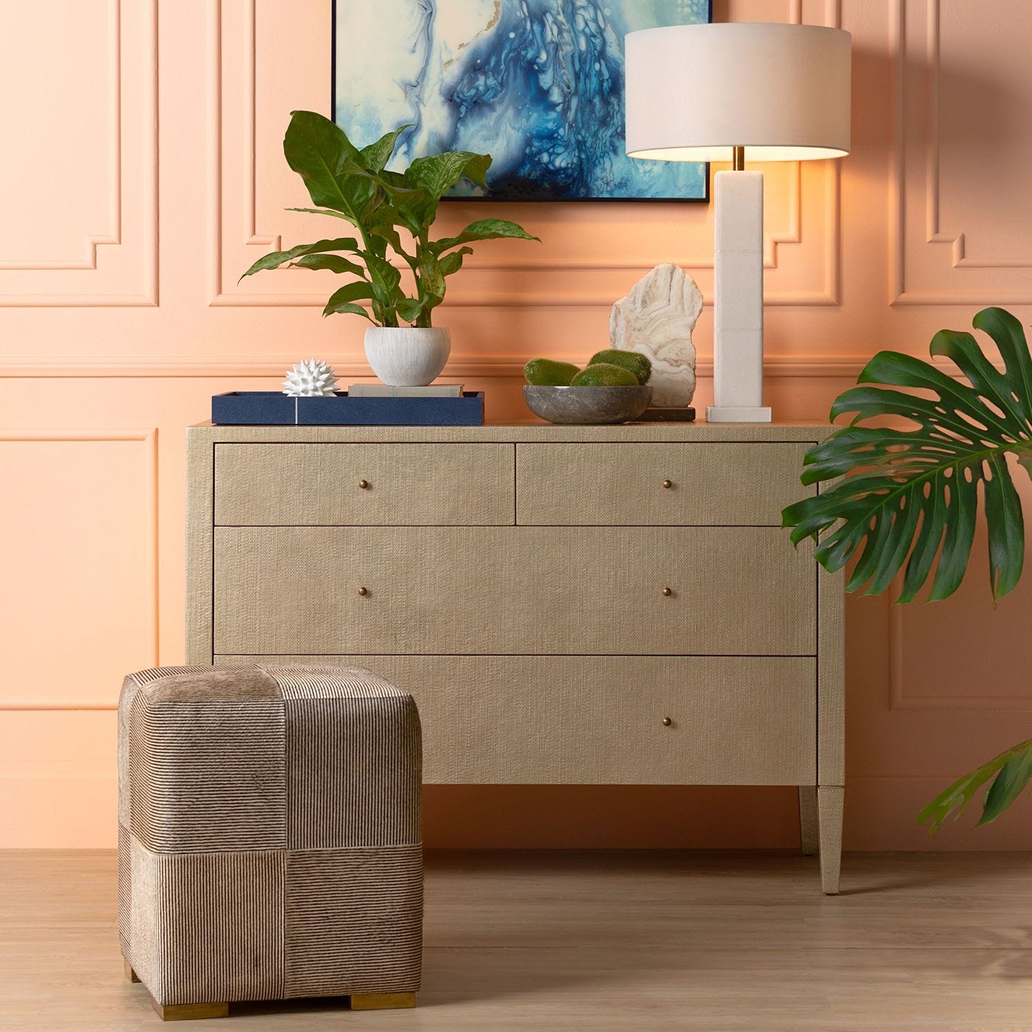 Ella Dresser, Champagne